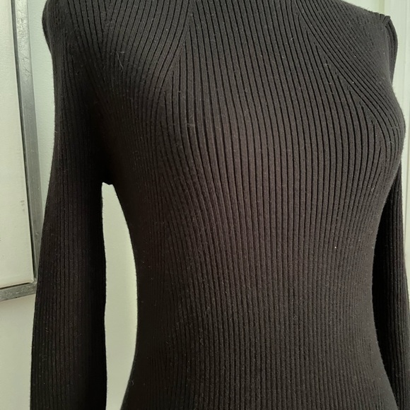 Maeve by Anthropologie Black Ribbed Turtleneck Slit Sleeve Size XS - Picture 4 of 8